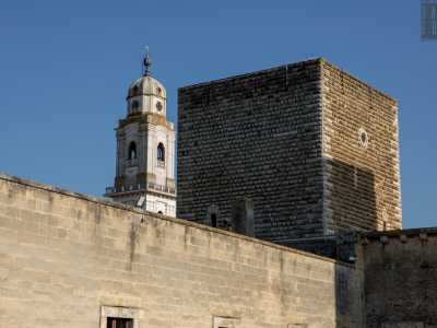 ...dal quale notiamo svettare la Torre dell�Imperatrice